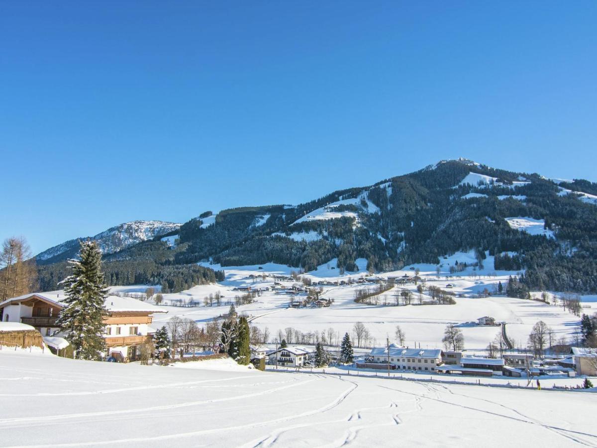 Luxurious Holiday Home With Terrace In Tyrol Brixen im Thale Exterior photo