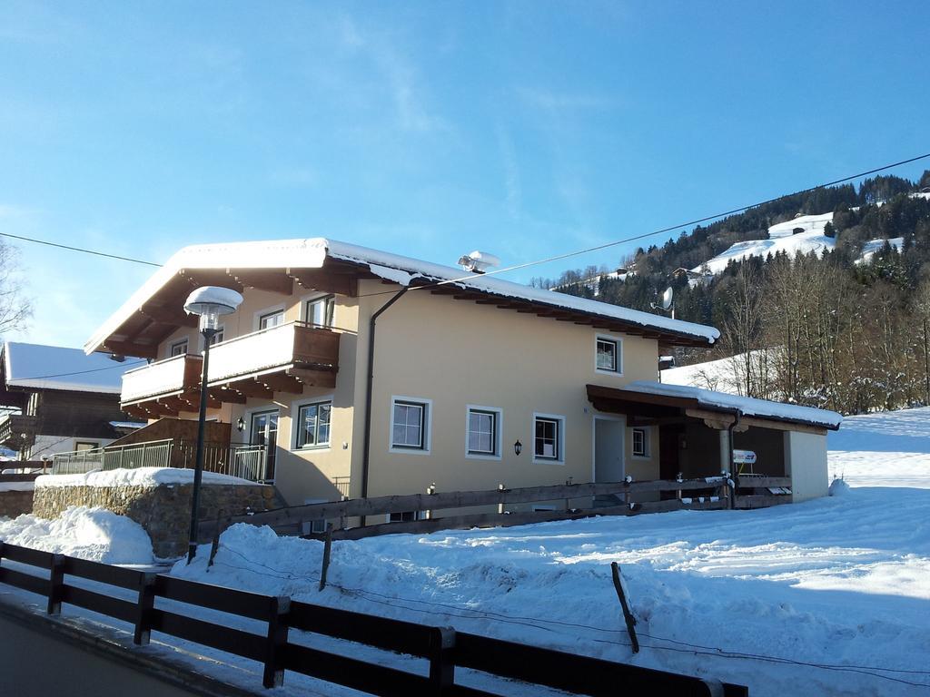 Luxurious Holiday Home With Terrace In Tyrol Brixen im Thale Exterior photo